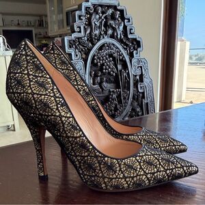 Chic Black and Gold Lace Heels